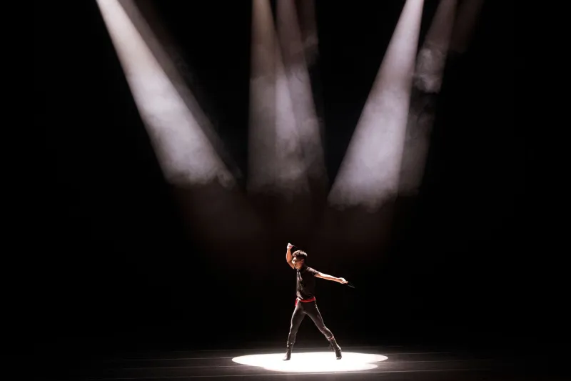 From the Wings to the Spotlight: The Night an Understudy Changed Everything